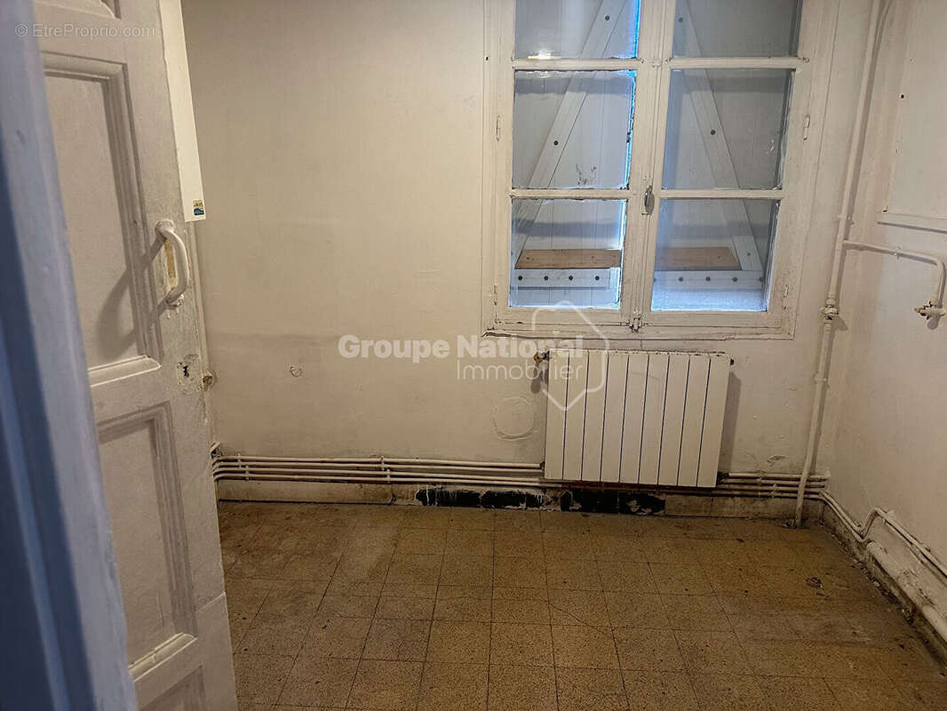 A vendre Immeuble de rapport à Arles Chabourlet - photo 7