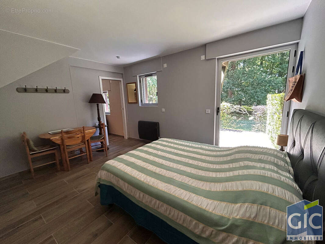 Appartement à TOURGEVILLE