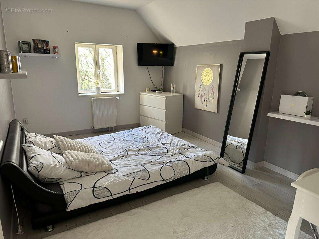 Maison à LA FERTE-BERNARD