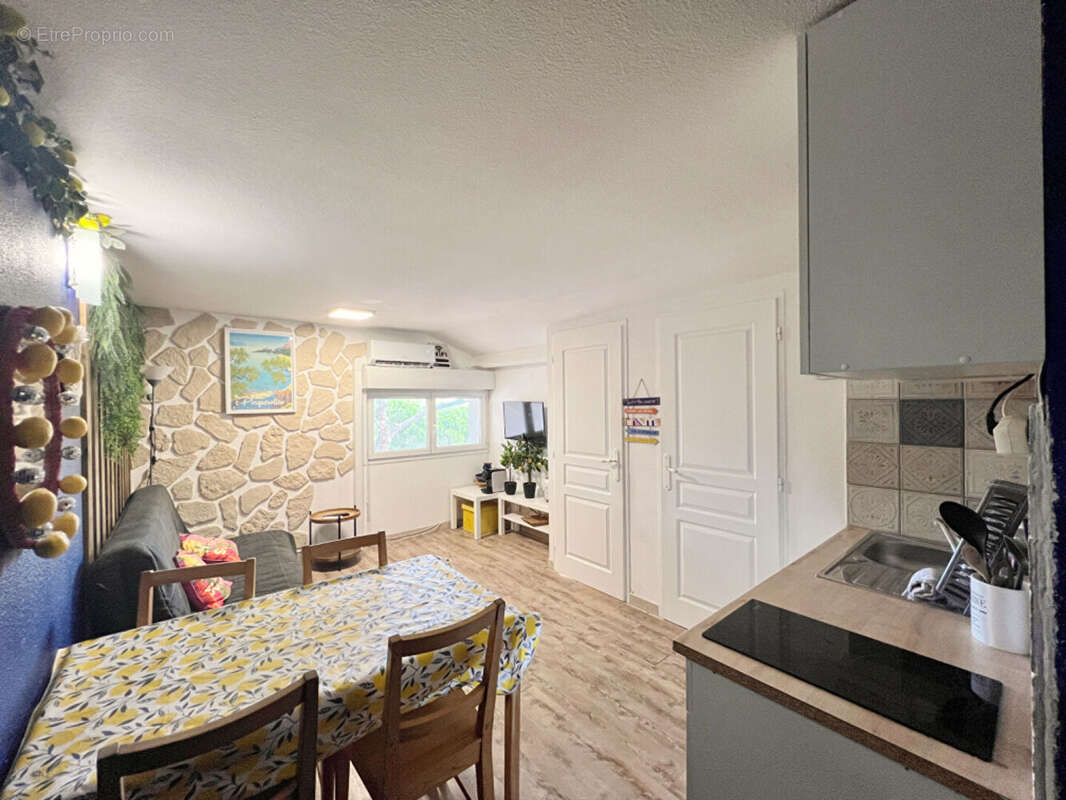 Appartement à HYERES