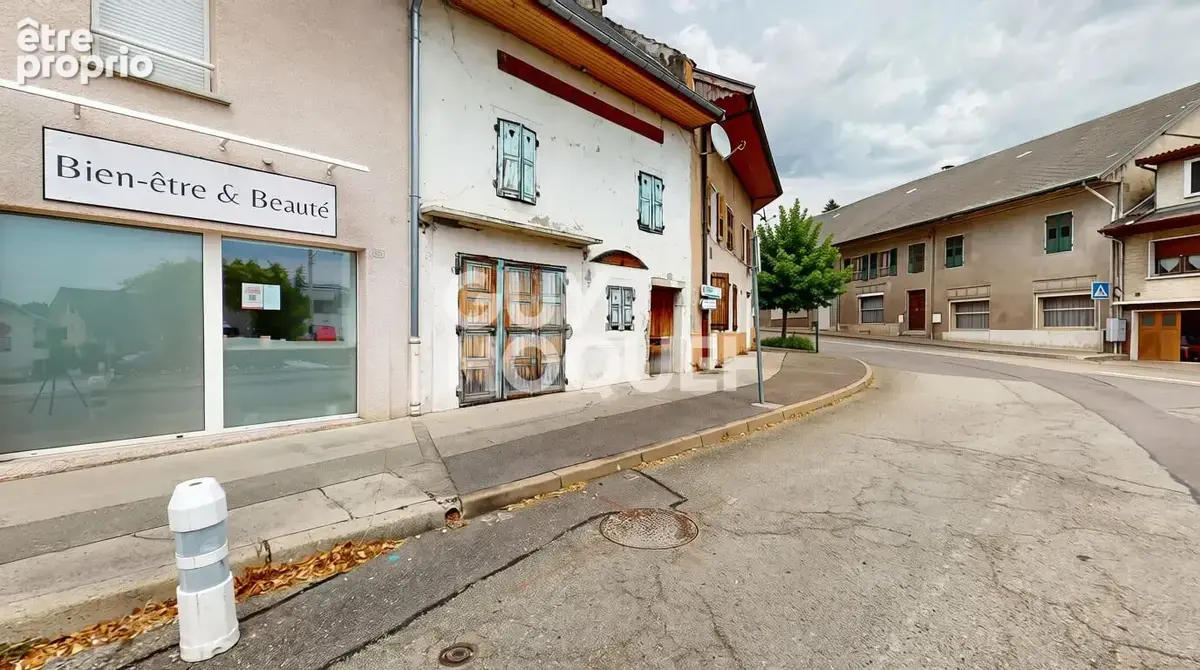 Immeuble de village à fort potentiel - Centre de Saint-Félix - photo 2