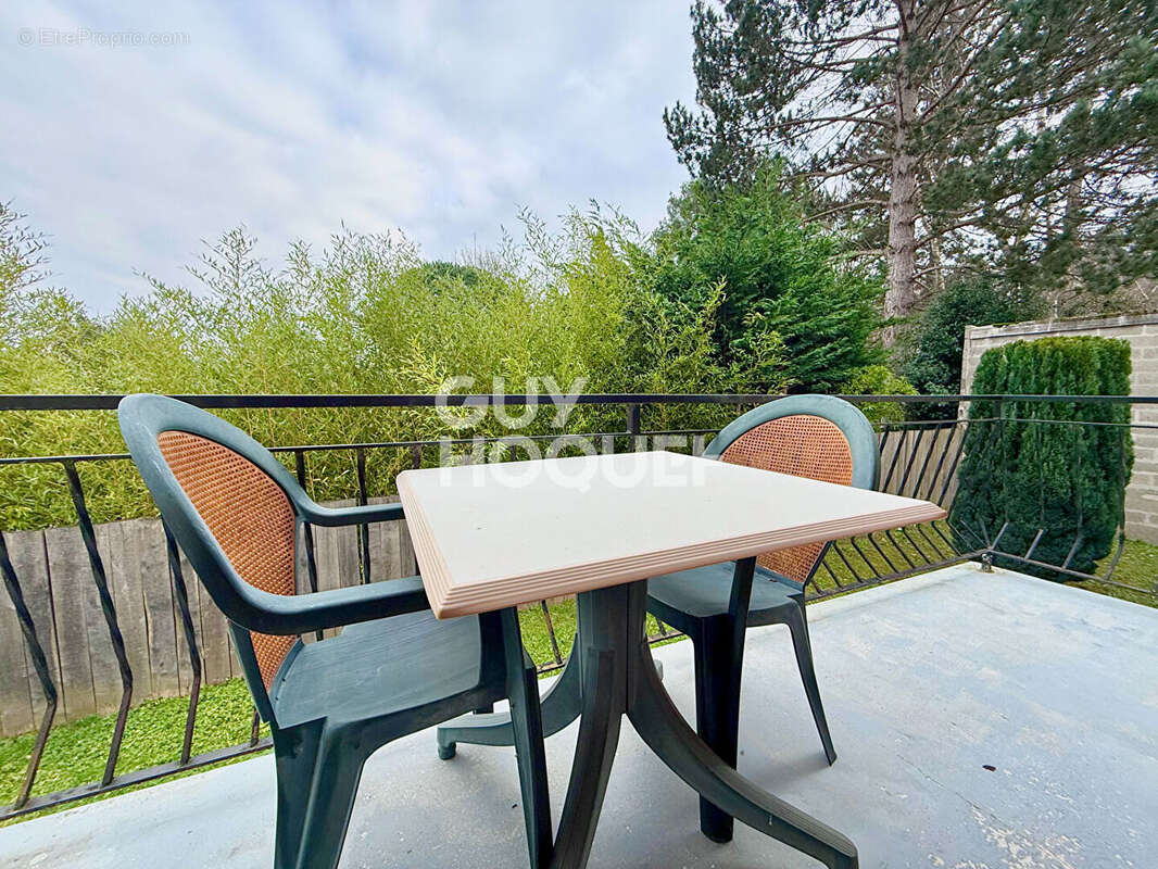 Honfleur - secteur prisé - maison avec terrain de 894m2 - photo 4