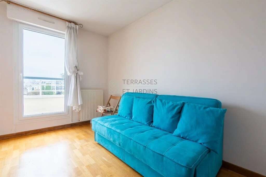 Appartement à PARIS-20E