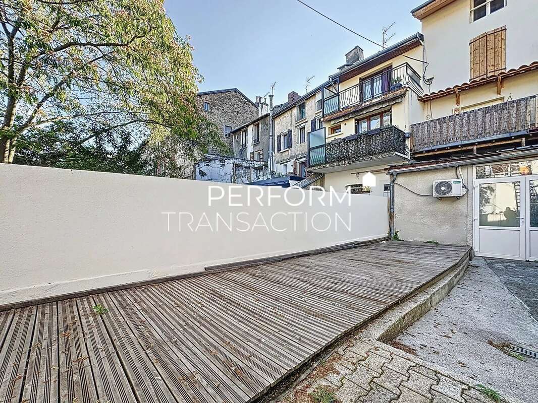 Appartement à VIZILLE