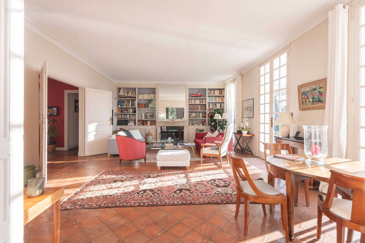 Maison à LATRESNE