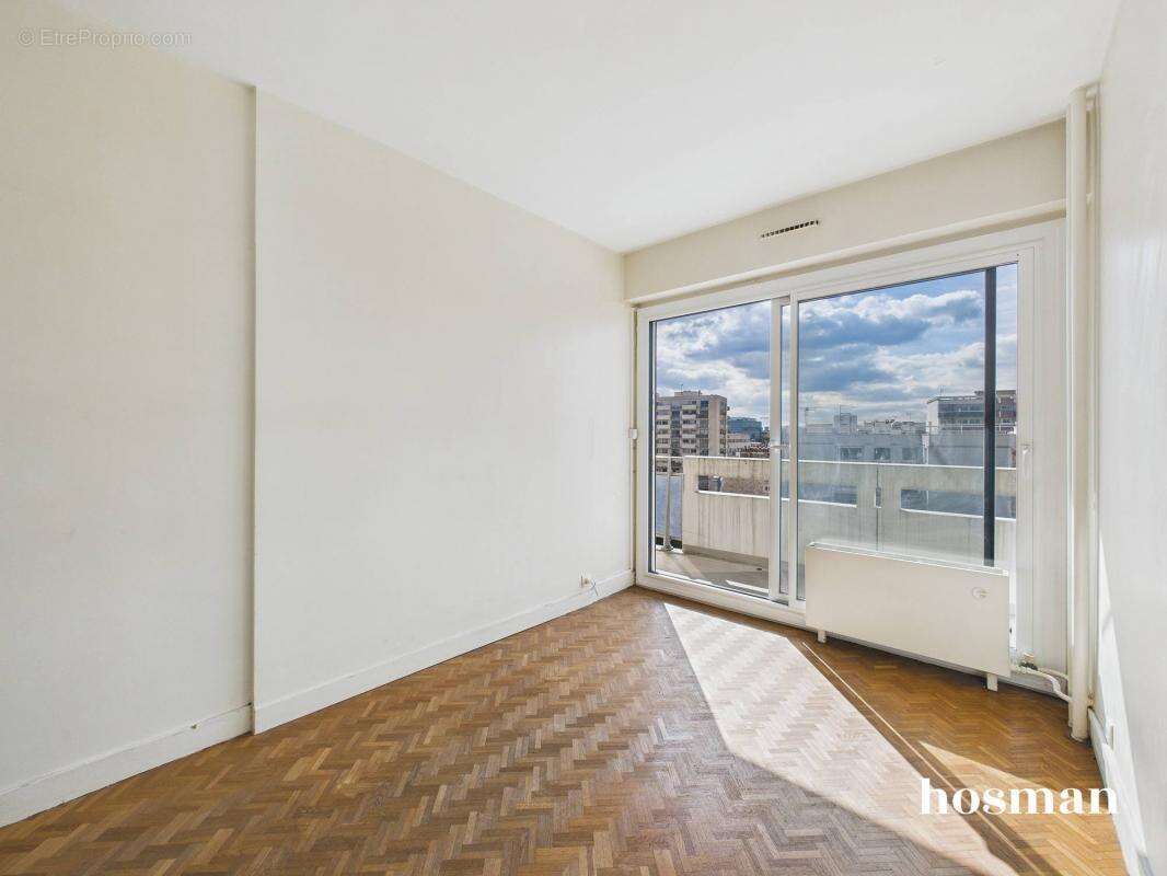 Appartement à PARIS-15E