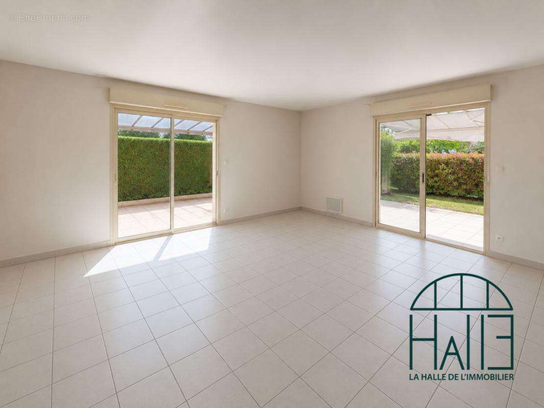 Maison 108 m² à Bussiere-Galant  - photo 3