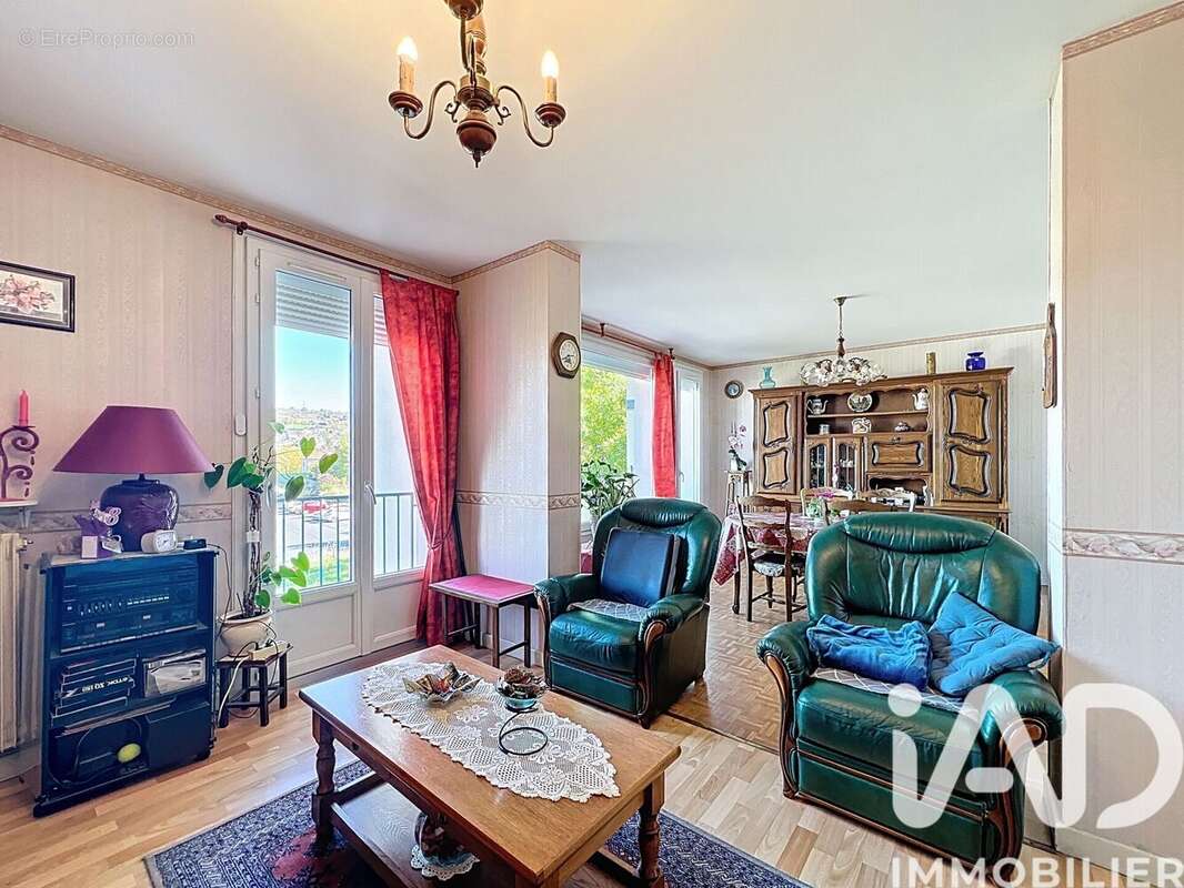 Photo 2 - Appartement à VALS-PRES-LE-PUY