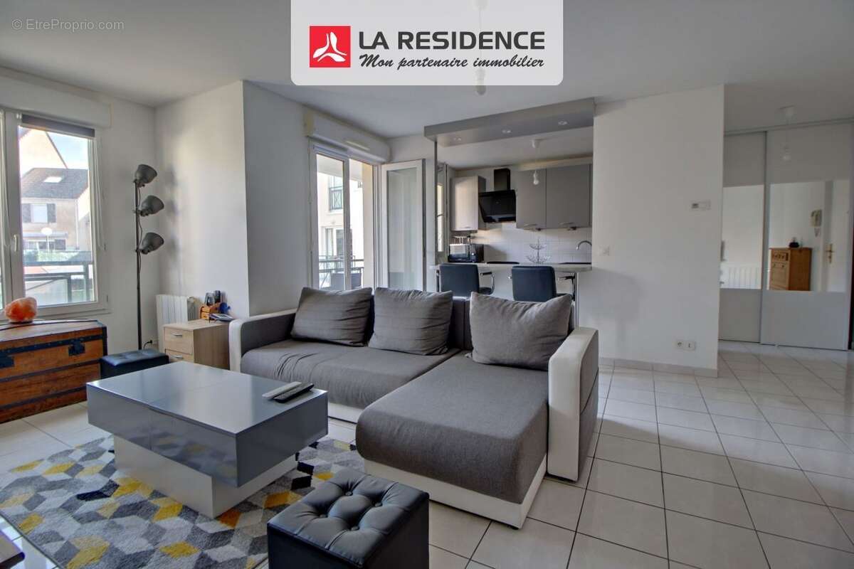 Appartement 62 m² à Plaisir  - photo 2