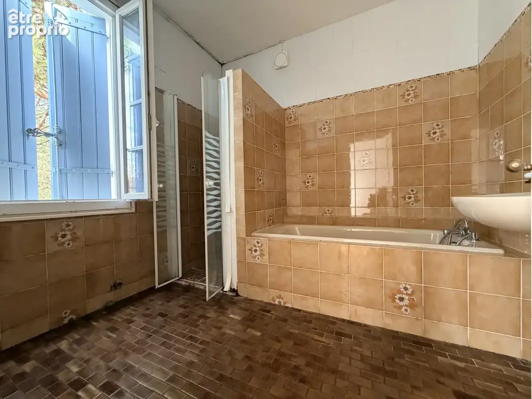 Maison avec grange - photo 8