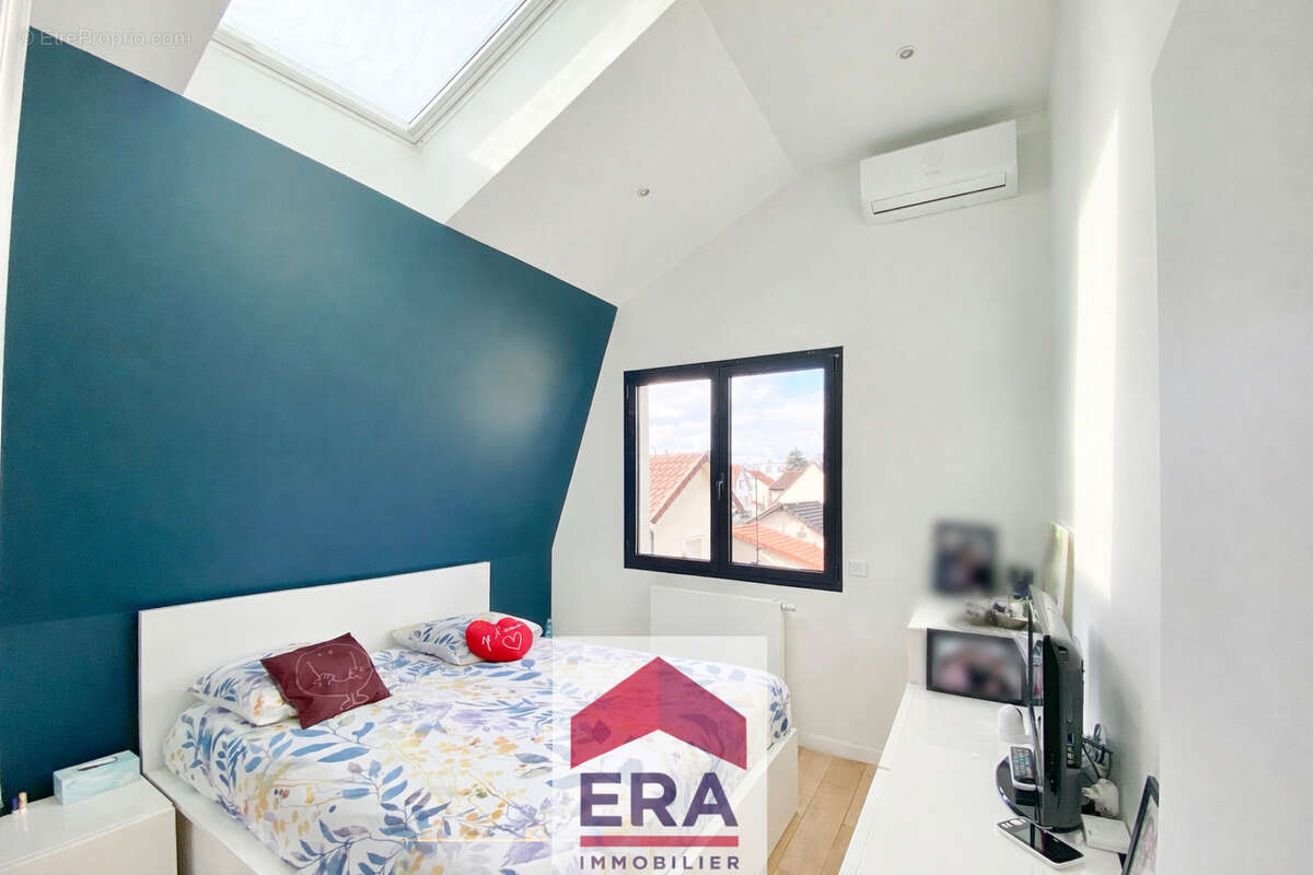 Maison à SARTROUVILLE