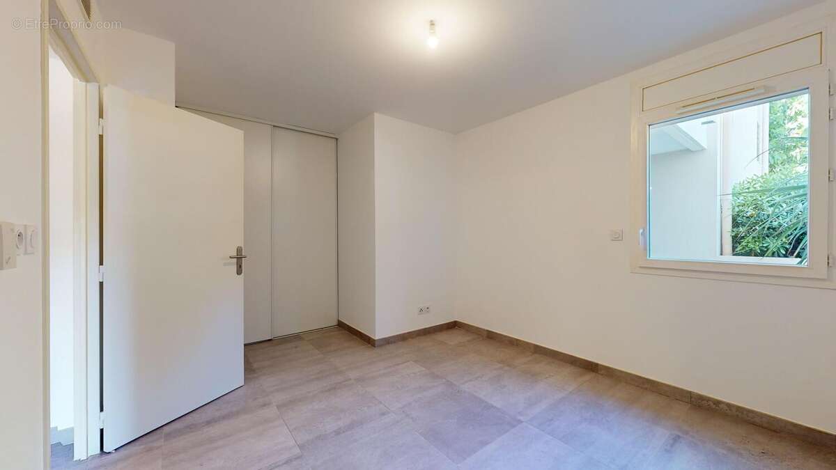 Appartement à MARSEILLE-12E