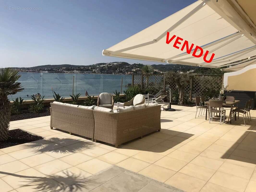 Appartement à SANARY-SUR-MER