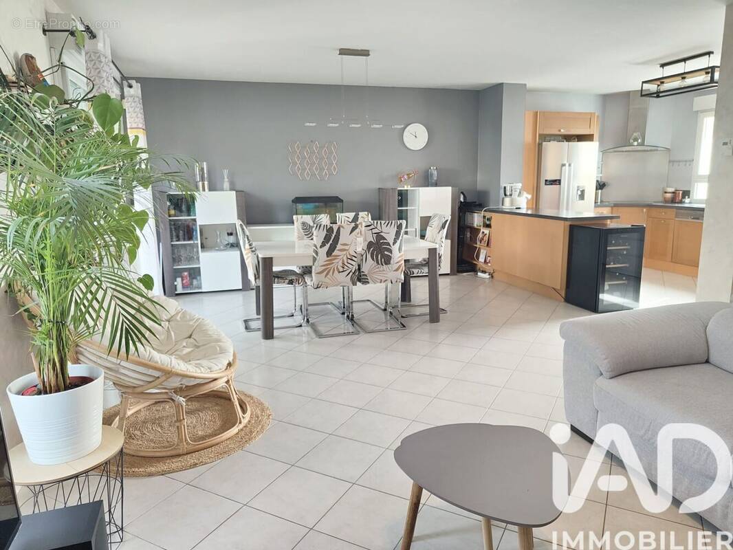Photo 1 - Maison à MIONS