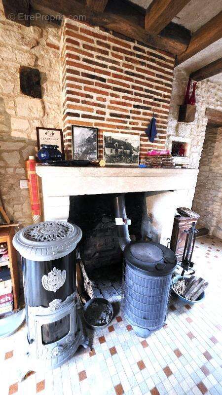 Maison à MEZIERES-EN-BRENNE