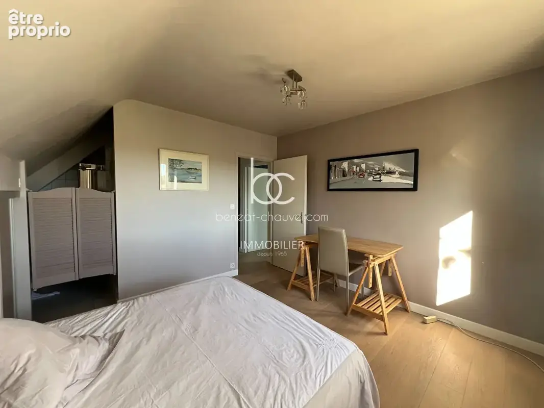 Propriété 5 chambres - vue mer - piscine - golfe sarzeau (56) - photo 8