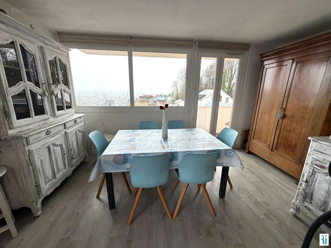 Appartement à BOIS-GUILLAUME