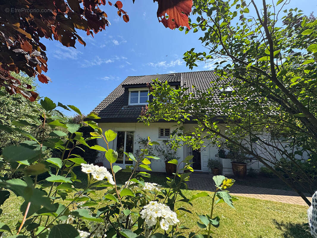 Maison à CHAVENAY