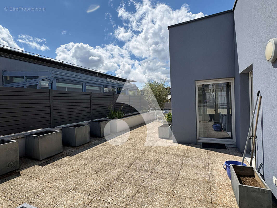 Appartement à SAINT-OUEN