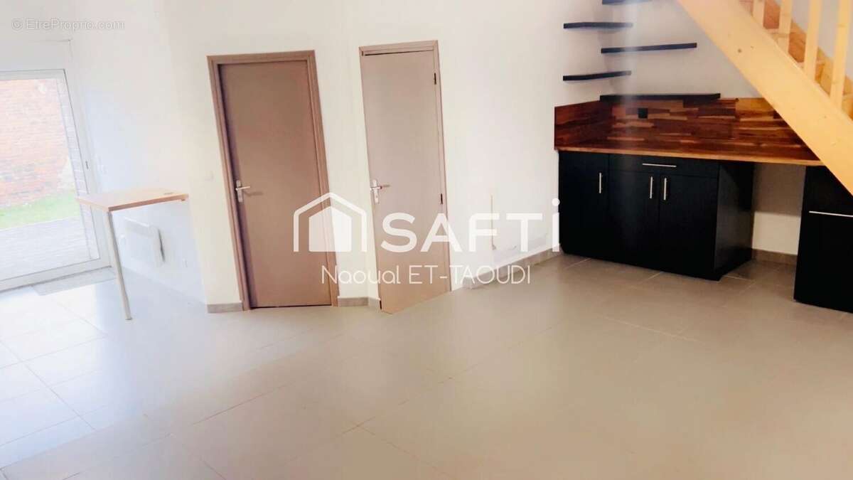 Maison 120 m² à Fontaine-Les-Croisilles  - photo 2