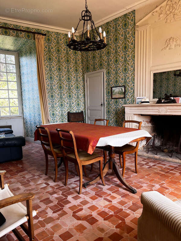 Maison à MONTHOIRON