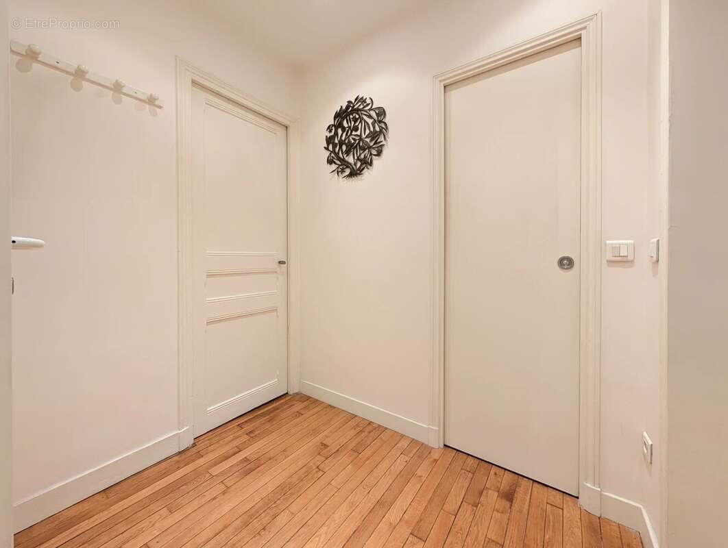 Appartement à PARIS-20E