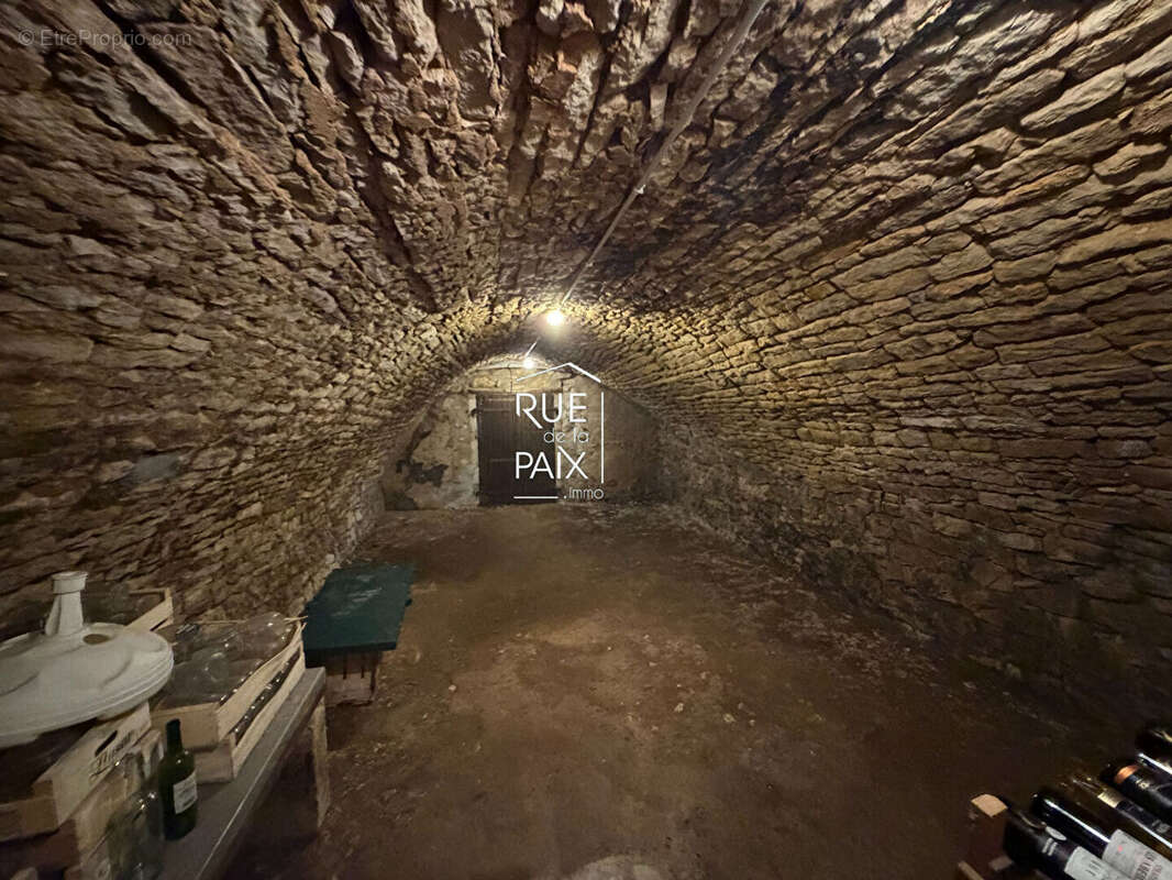 Maison à EXIREUIL