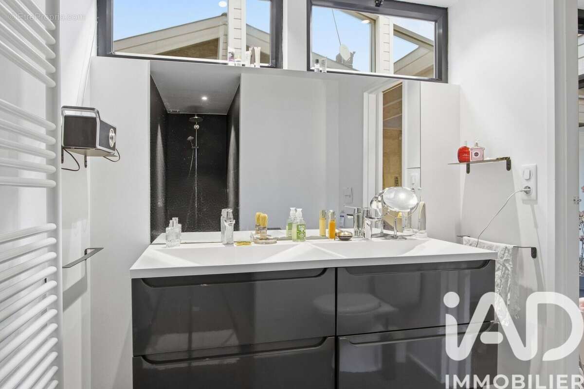 Photo 8 - Commerce à BORDEAUX