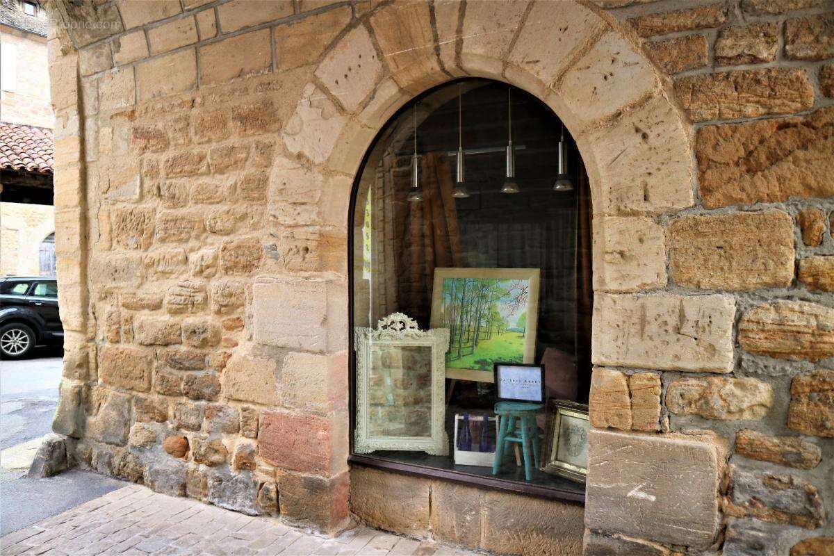 Maison à LACAPELLE-MARIVAL