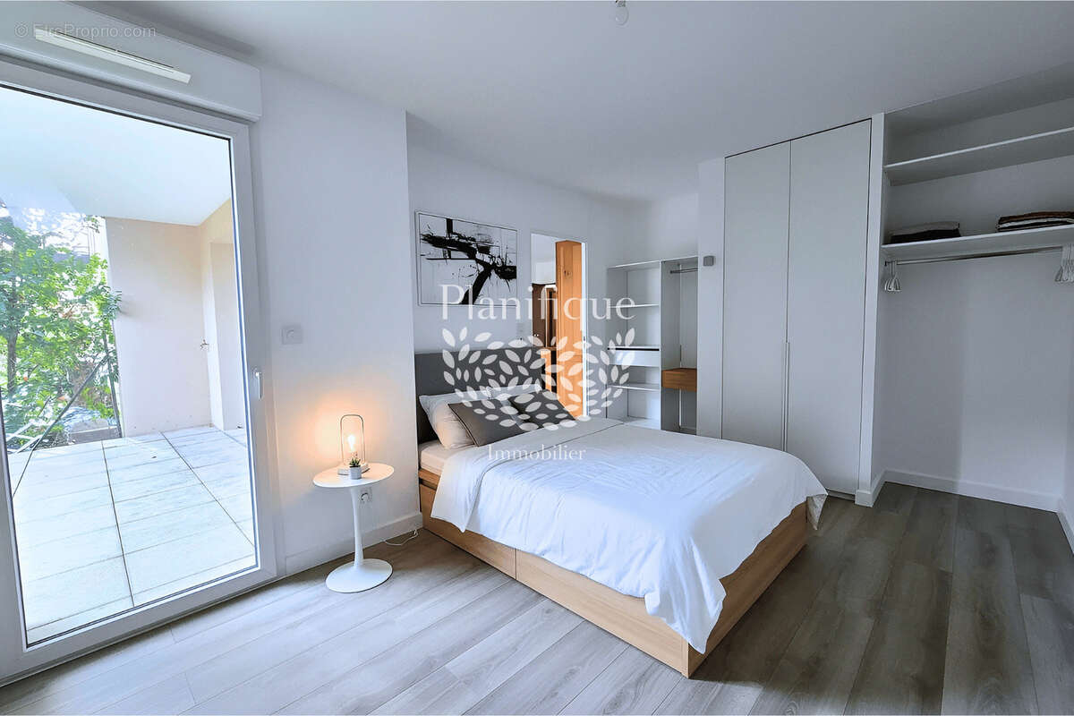 Appartement à SERGY