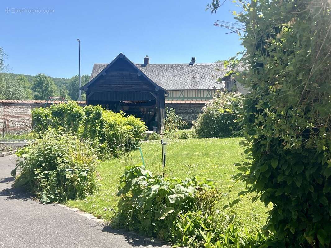Maison à LONGUEVILLE-SUR-SCIE