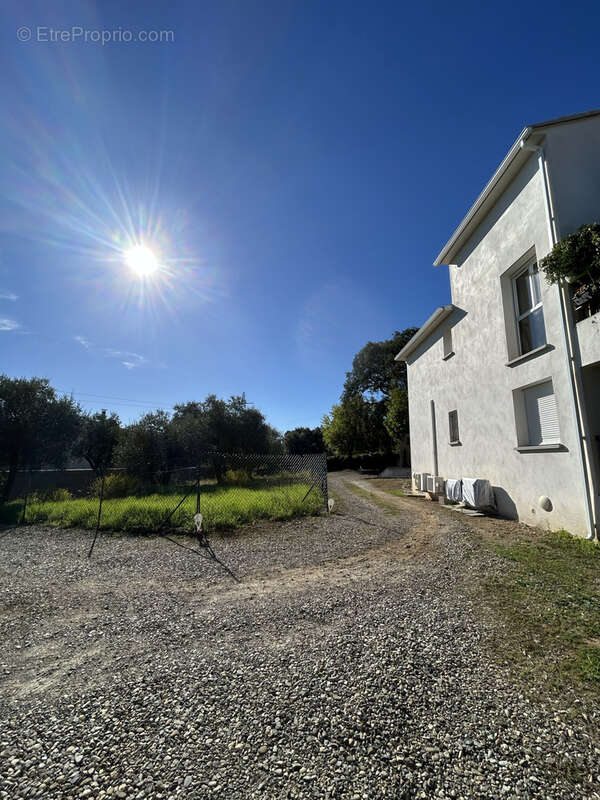Appartement à SANTA-MARIA-POGGIO