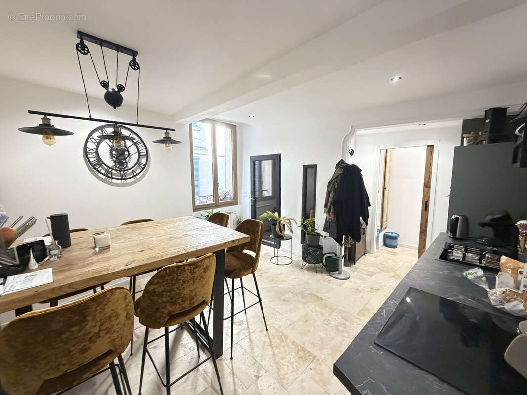 Maison à AUPS