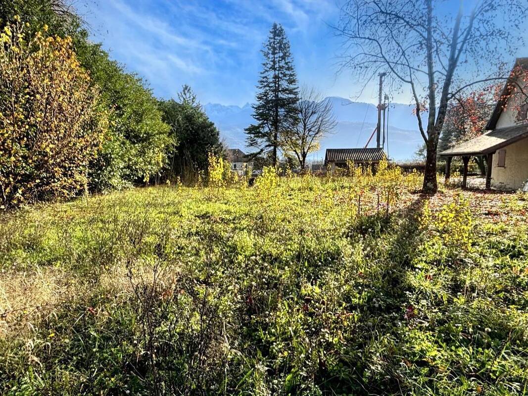Terrain à MONTBONNOT-SAINT-MARTIN