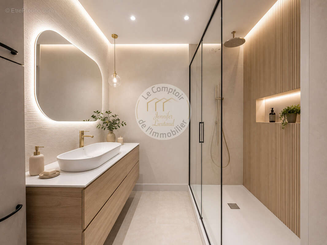 Appartement à MARSEILLE-9E