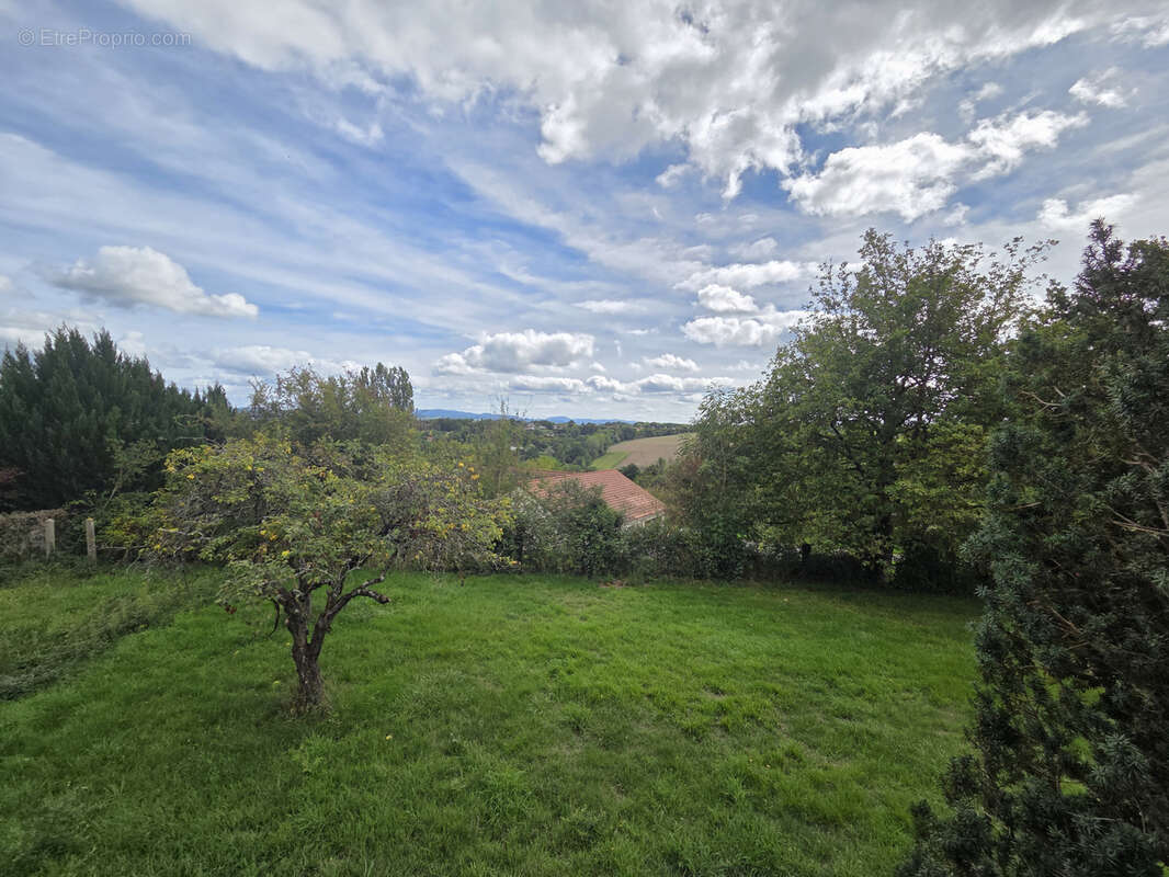 Maison à BELLERIVE-SUR-ALLIER