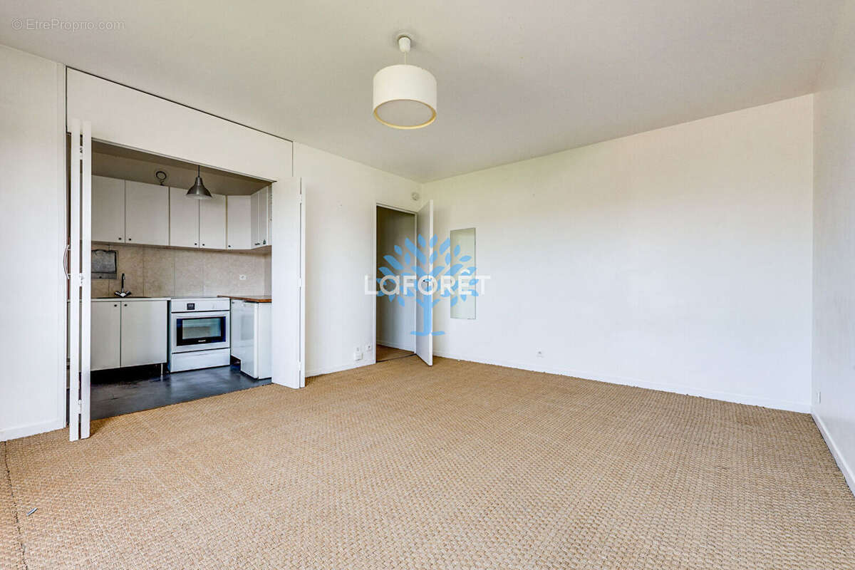 Appartement à PARIS-20E