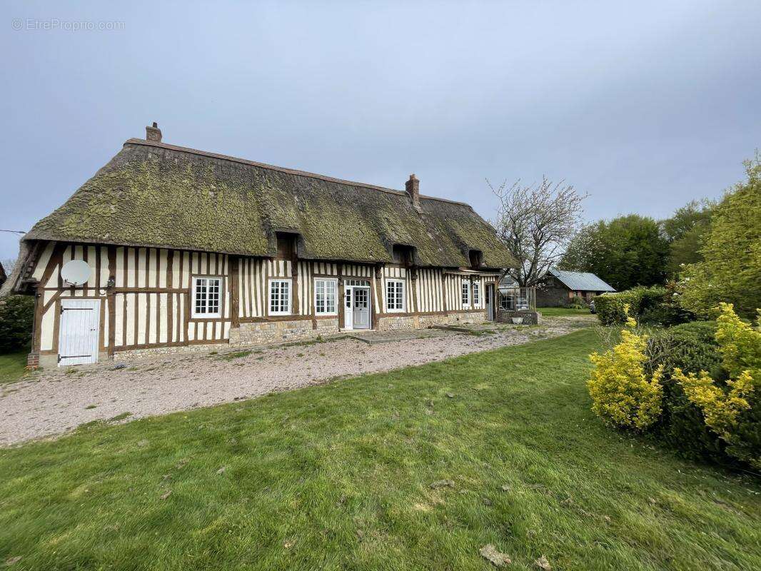 Maison 100 m² à Manneville-La-Goupil  - photo 2