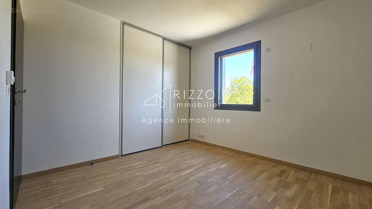 Appartement à DIVONNE-LES-BAINS