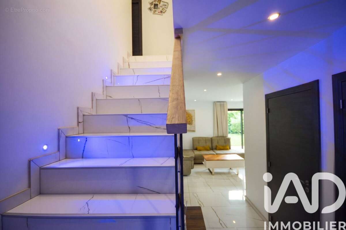 Photo 8 - Maison à CESSY