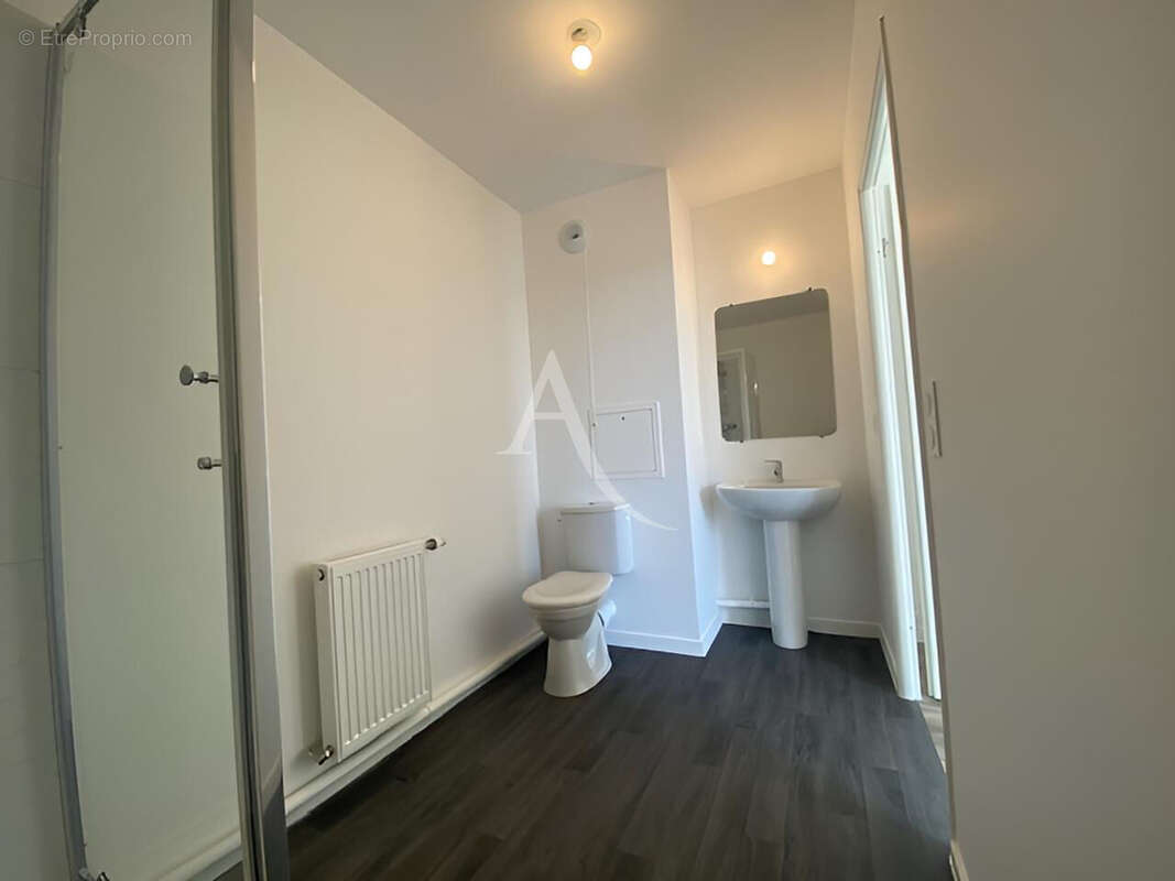 Appartement à LE BLANC-MESNIL