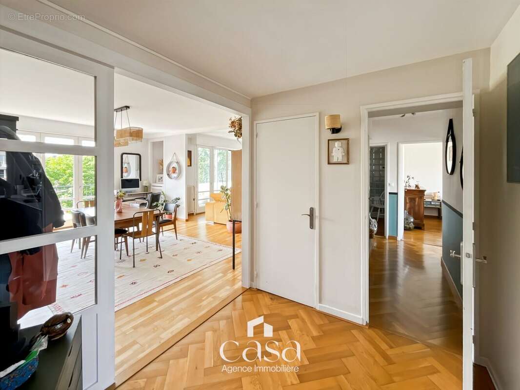 Appartement 96 m² à Caen  - photo 4