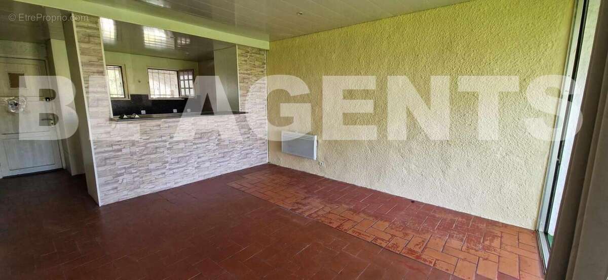 pdv 2 - Appartement à ARGELES-SUR-MER