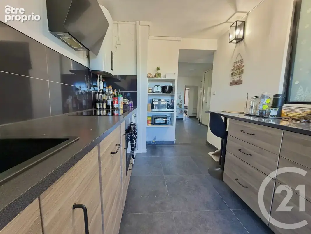 Appartement 4 pièces 82 m² à vendre à Marseille-14e (13014) - photo 3
