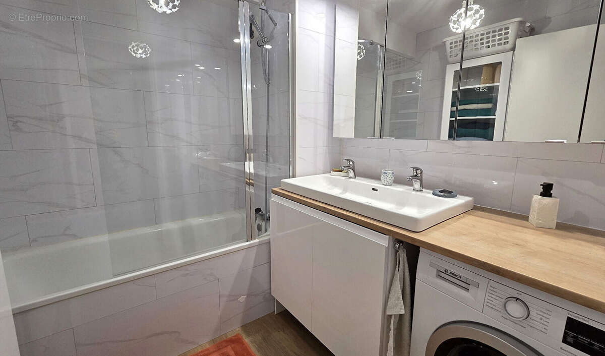 Appartement à HOUILLES