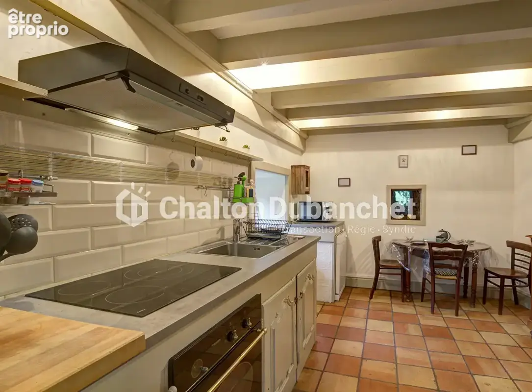 Maison 7 pièces 155 m² à vendre à Feurs (42110) - photo 5