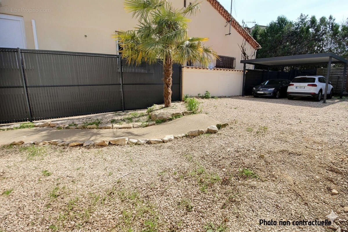 Maison à SAINT-MARTIN-DE-LONDRES