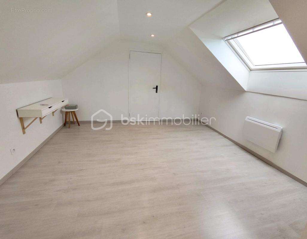 Grande maison familiale de 193 m² – 5 chambres – Terrain de 2 488 m² sans vis-à-vis - photo 14