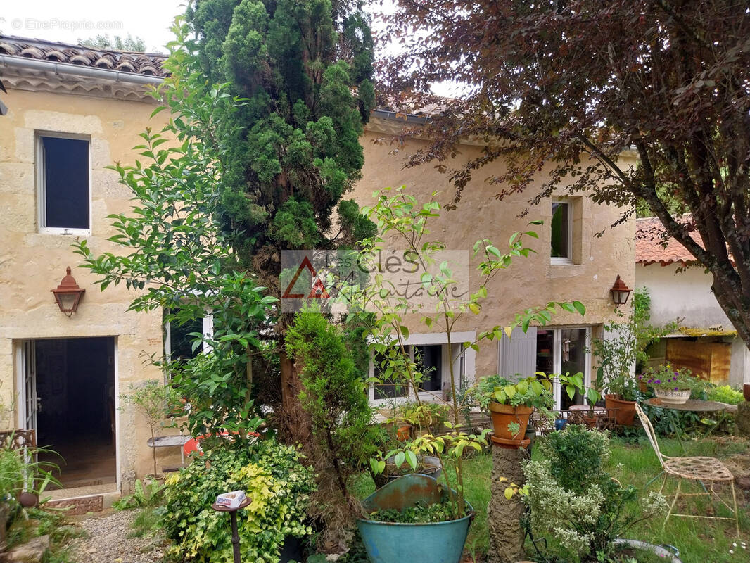 Maison à CADILLAC