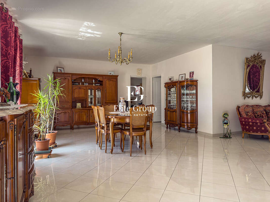 Maison à LA ROCHELLE